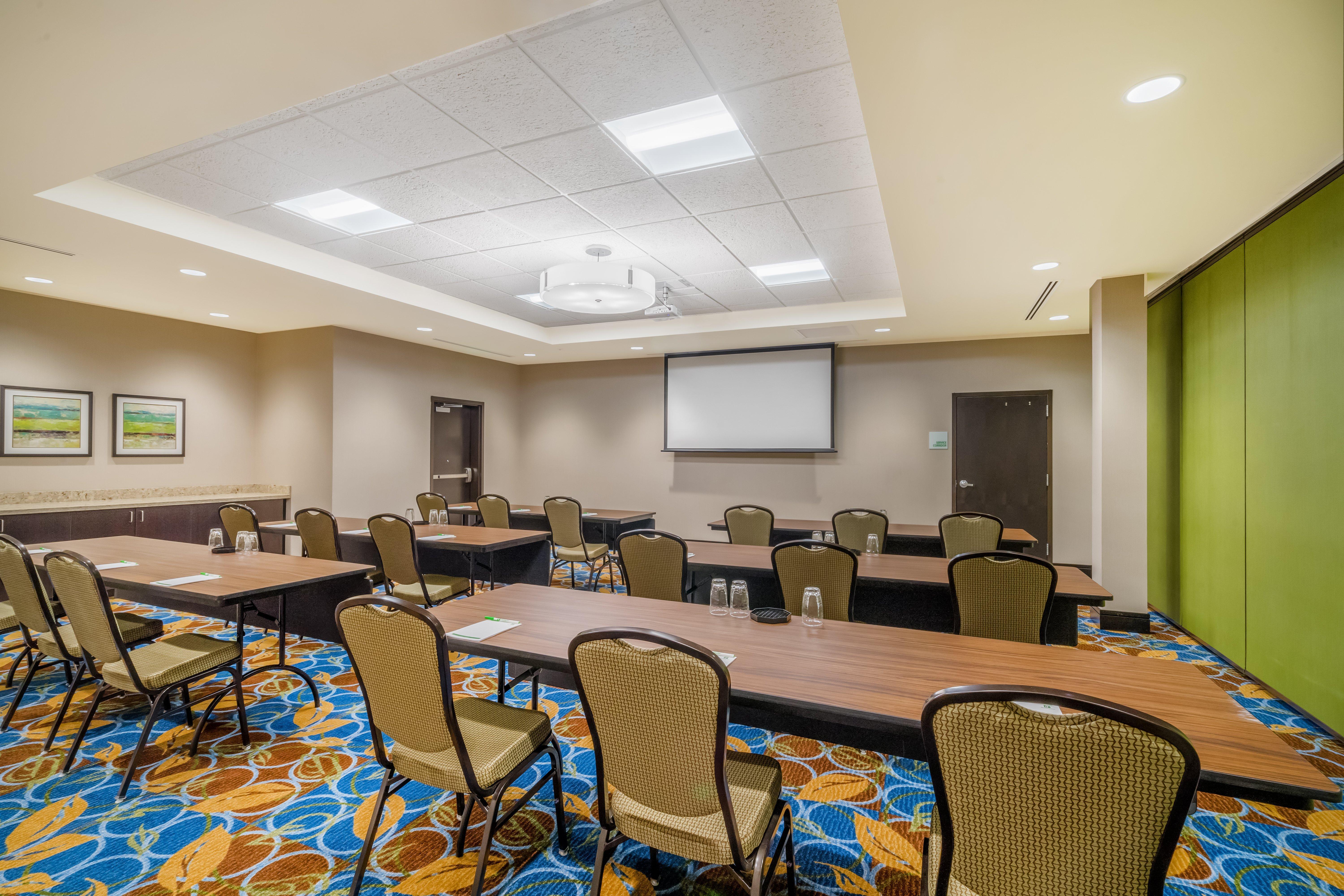 Holiday Inn - Terre Haute, an IHG Hotel Exterior foto