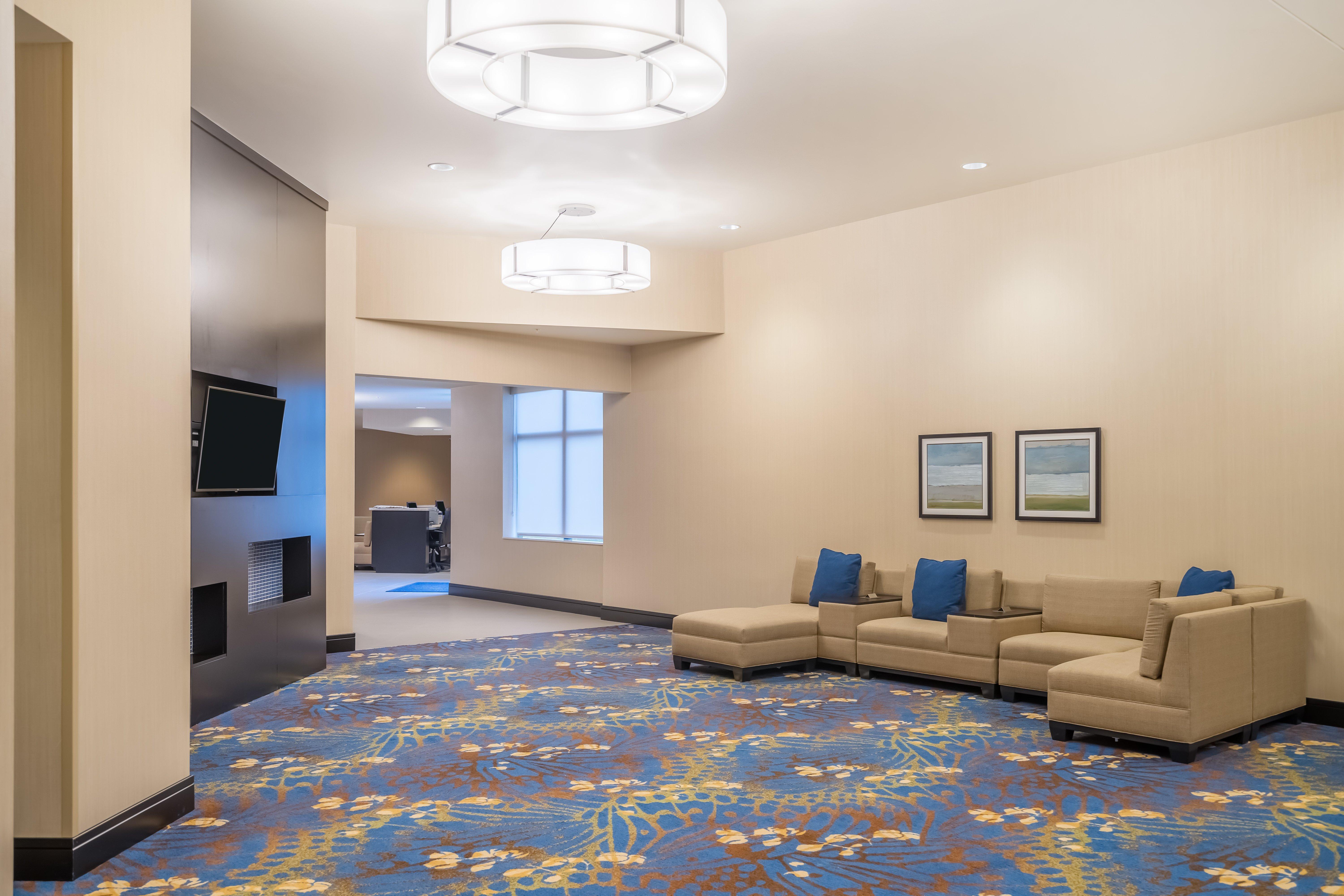 Holiday Inn - Terre Haute, an IHG Hotel Exterior foto