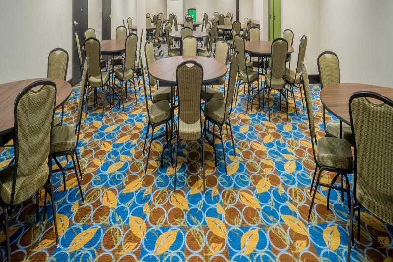 Holiday Inn - Terre Haute, an IHG Hotel Exterior foto