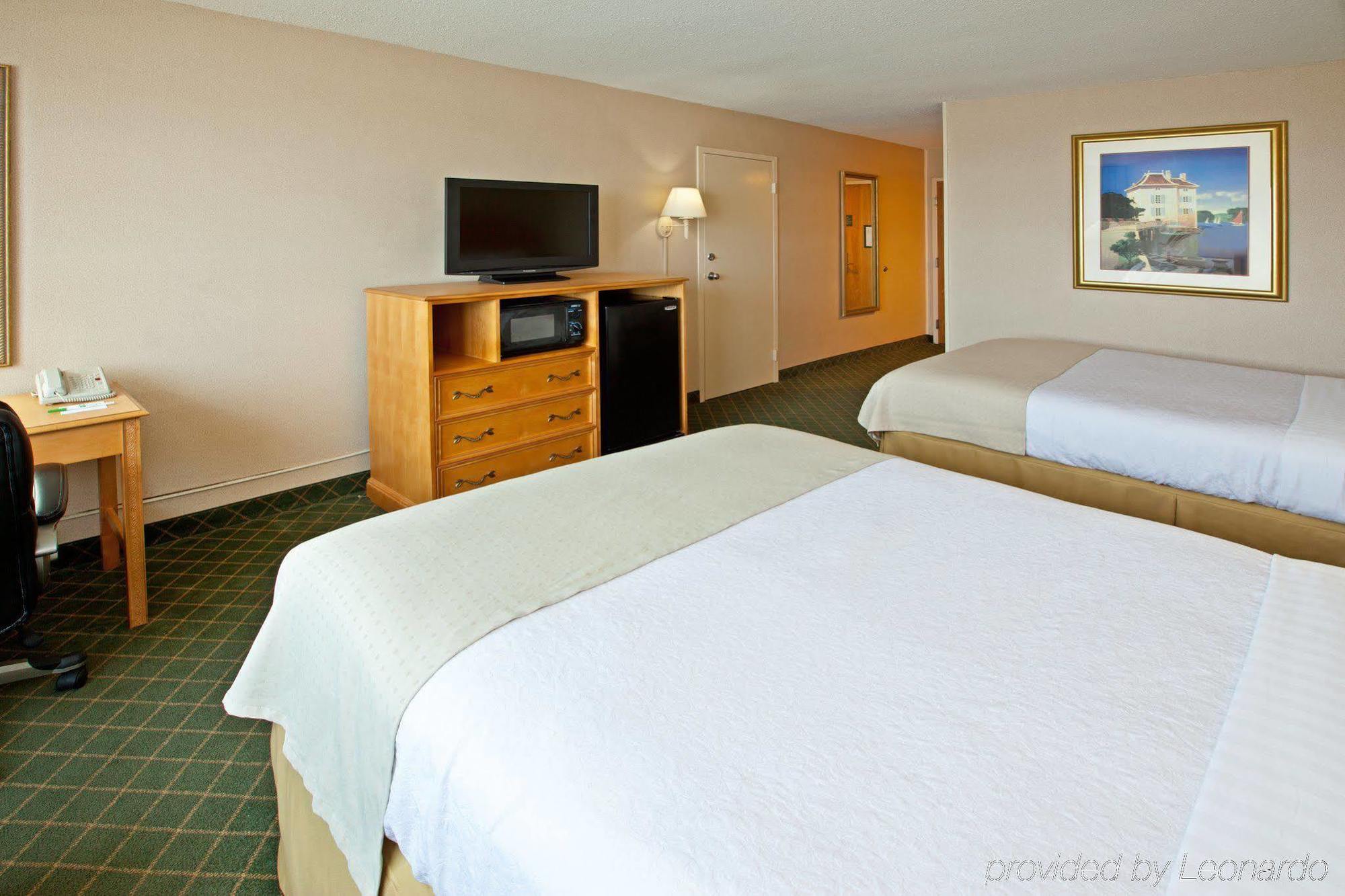 Holiday Inn - Terre Haute, an IHG Hotel Exterior foto